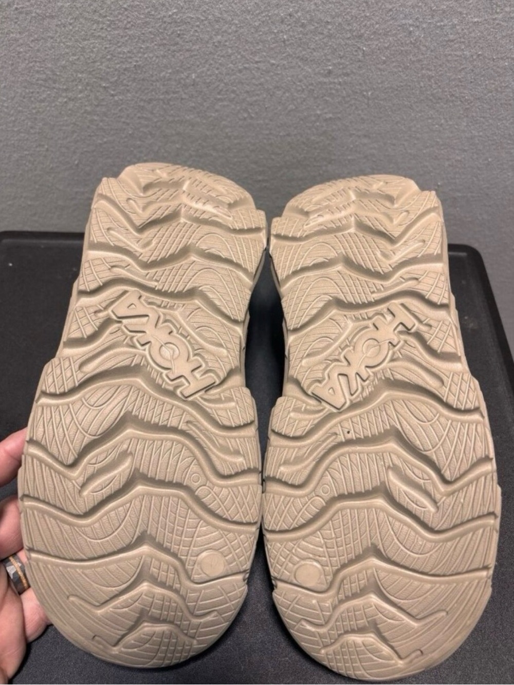 Hoka Restore TC Recovery Shoes All Gender M8/W9 Dune/Oxford Tan Excellent - Picture 7 of 8